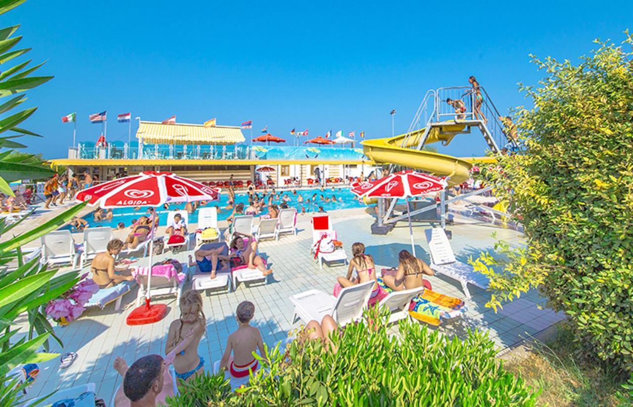 Hotel Majorca Cesenatico Extérieur photo