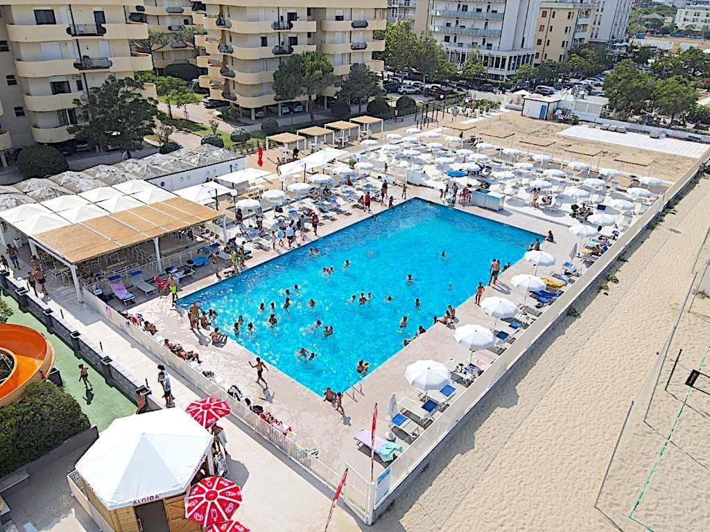 Hotel Majorca Cesenatico Extérieur photo